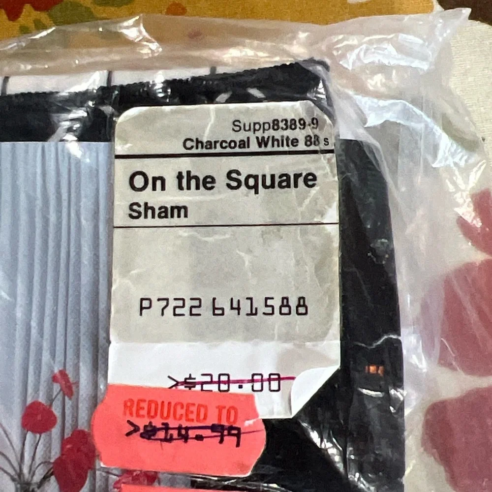 Pillow Sham On The Square 19.5”‎ X 25.5”Vintage Charcoal White 64394 NOS NEW